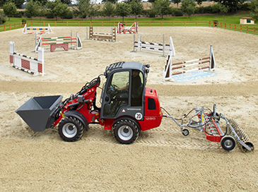 Weidemann 1390, talajegyengetés