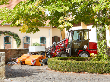Weidemann 1390, takarítás, karbantartás